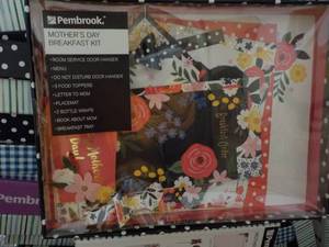 lot 271 image: 5 Pembrooke Breakfast Kits- use for...