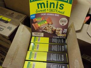lot 280 image: 5 Boxes Nature Valley Minis...