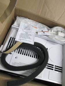 lot 15 image: Whirlpool 6,000 BTU Window Air Cond...