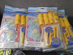 lot 42 image: 6 Toy Story Party Favor Packs...