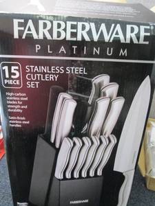 lot 141 image: Farberware 15 pc Cutlery Set Stainl...