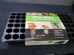 lot 180 image: 5 Ferry Morse Pro-Hex 72 Cell Seed ...