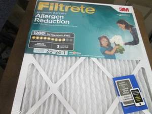 lot 202 image: 6- 3M Filtrete 20x24x1 inch Filters...