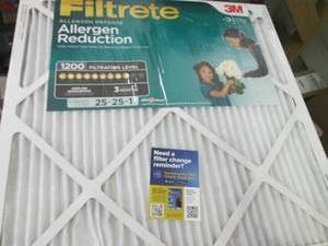 lot 205 image: 6- 3M Filtrete 25x25x1 inch Filters...