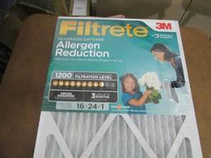 lot 207 image: 5- 3M Filtrete 16x24x1 inch Filters...