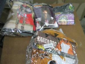 lot 239 image: 4 Assorted Spooktacular Creations A...