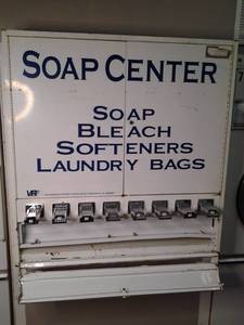 lot 281 image: Vendmaster Soap Center Coin Operate...