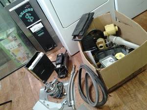 lot 306 image: American Changers Bill Changer Mach...