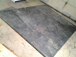 lot 321 image: Large Rubber Mat 90 X 150 See Ph...
