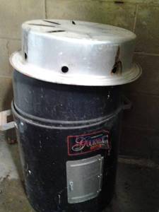 lot 325 image: Brinkmann Gourmet Charcoal Smoker ...