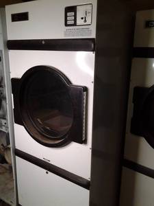 lot 328 image: Maytag Commercial Dryer Issue# 242...