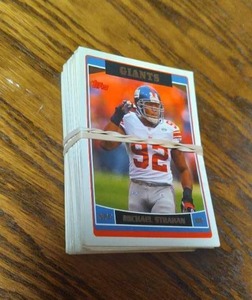 lot 3 image: 2006 Topps Football Cards (see phot...