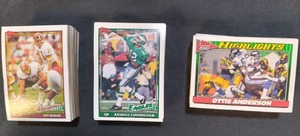 lot 20 image: 1991 Topps Football Cards (see phot...