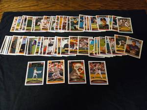lot 57 image: 2006 Topps Baseball Cards (see phot...
