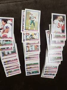 lot 205 image: 1993 Bowman NFL Football Card Varie...
