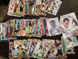 lot 219 image: 1991 Pro Set NFL Football Card Vari...