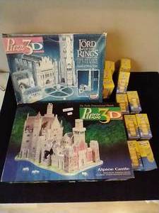 lot 213 image: 3D Puzzles and Brand New Tiny Jenga Games