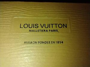 lot 216 image: Louis Vuitton Wallet