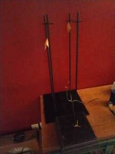 lot 265 image: 5 Mask Stands