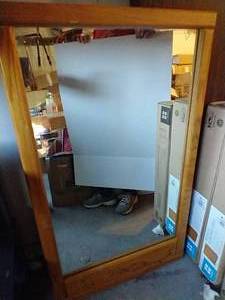 lot 295 image: Mirror - 27 x 46