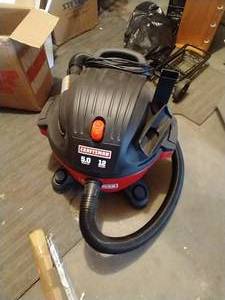 lot 312 image: Craftsman Shop Vac