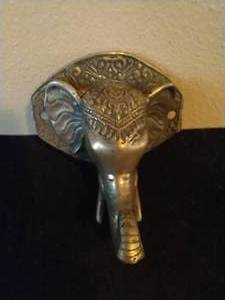 lot 337 image: Metal Elephant Coat Hook