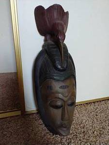 lot 364 image: Wood Mask