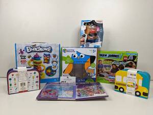 lot 58 image: Crafts and Learning SetsNEW In Boxes-2 Stationary Sets Peel and press Stained glass Kit Wise Owl Teaching Bank Bunchems Mega Kit Draw Jammies-Jammies you can Draw On Mr. Potato Head