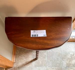 lot 74 image: Side Entry Library Table
