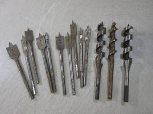 lot 90 image: (EC1) Assorted Drill Bits...