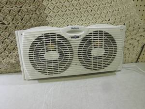 lot 108 image: (EW5) Holmes Double Blade Fan Works...