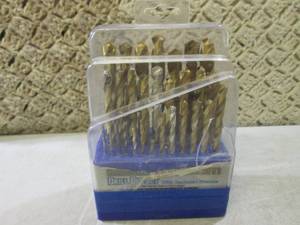 lot 134 image: (EC1) Drill Bit Set...