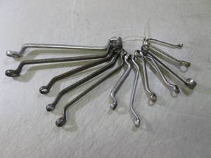 lot 154 image: (EW2) Assorted Wrenches...