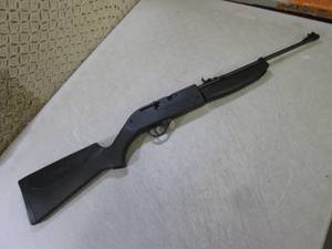 lot 157 image: (RMDR) Crosman 760 Pumpmaster .177 ...