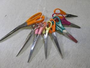 lot 170 image: (E-1) Assorted Scissors...