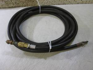lot 194 image: (RMDR) Air Hose...