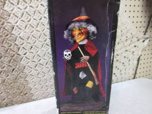 lot 220 image: (EC1) Animated Rock And Roll Hallow...