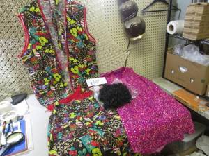lot 240 image: (RM4) Adult Top with Matching Botto...
