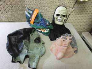 lot 244 image: (EW4) 4 Halloween Masks ...