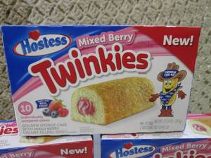 lot 268 image: (B-2) 3 Boxes of Hostess Mixed Berr...