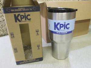 lot 331 image: (EW6) Lot of 6 - 30 ounce K Pic Dou...