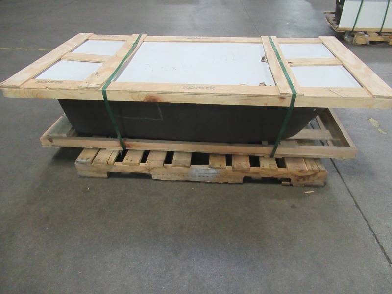 lot 137 image: UNTOUCHED WHOLESALE PALLET CONTAINING KOHLER 60 x 30 VILLAGER CAST IRON TUB RH DRAIN IN WHITE