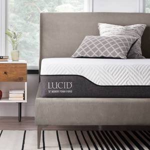 lot 107 image: Lucid 10 Queen Hybrid Mattress LU10QQ38BH.