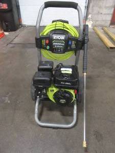 lot 4 image: Ryobi 2,900 PSI 2.5 GPM Cold Water Gas Pressure Washer, RY802925VNM - Runs, Missing Soap Tank and 1 Nozzle.