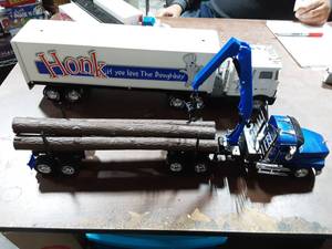 Logging Truck & Nylent Pillsbury Metal Semi Rig With Sound