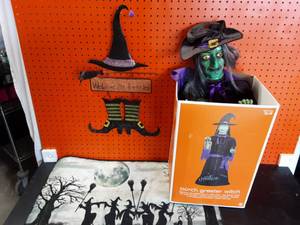 lot 17 image: 3 Ft. Porch Greeter Witch, Welcome Sign & Witch Door Mat
