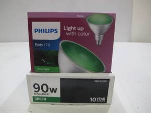 lot 825 image: 4-Pack Philips 90-Watt Equivalent PAR 38 LED Green Flood Light Bulbs