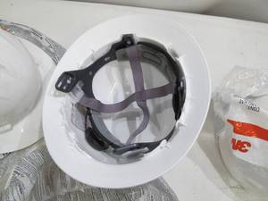lot 893 image: 3-Pack White Construction Hard Hats - 3MBullard Construction - Adjustable