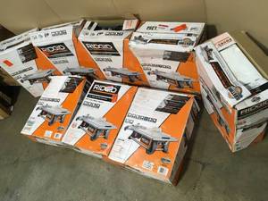 lot 26 image: Lot of 8 6.5 Amp Corded 7 in. Table Top Wet Tile Saw by RIDGID Customer Returns See Pictures