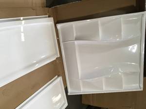 lot 45 image: Classic 400 60. in W x 60 in. H Three Piece Direct-to-Stud Tub Surround in High Gloss White by Delta Customer Returns See Pictures
